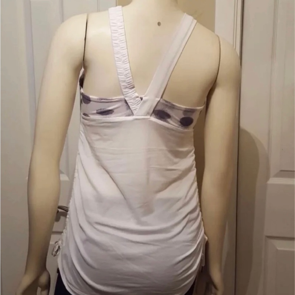 Lululemon Tank Top 10 - Picture 4 of 9